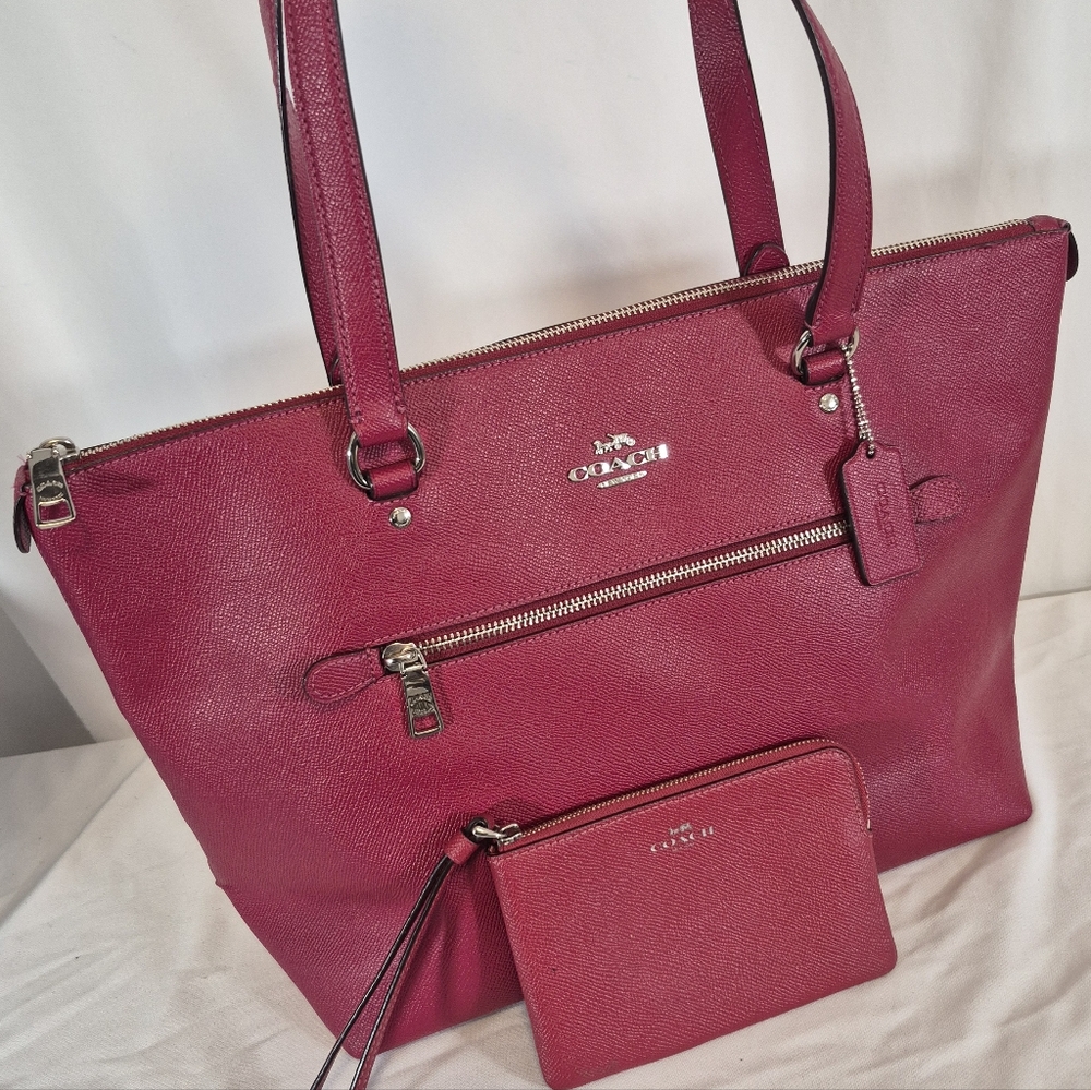 Coach Gallery Tote In Bright Violet (Rasberry) And Matching Pouch MINT